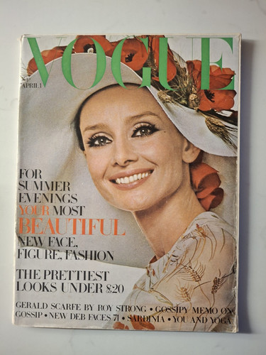Vogue april 1st - 1971,