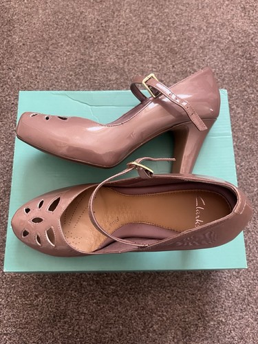 Clark shoes size patent - shoes,