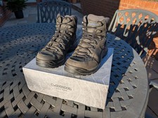 LOWA Renegade Evo GTX mid