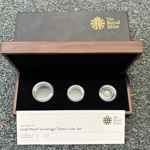 2009 royal mint three coin - three, set