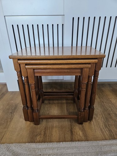 Vintage oak nesting - vintage,