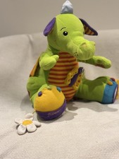 Tolo Sneezy the Activity Green