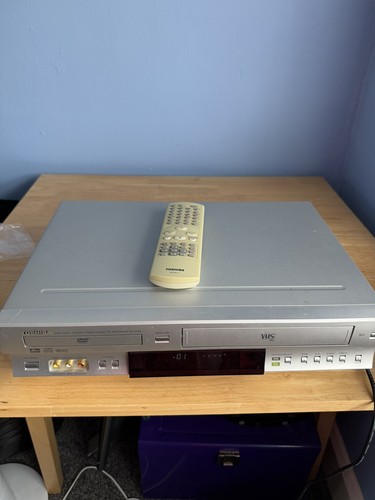 Toshiba 23vb vhs dvd combi - toshiba, sd-23vb