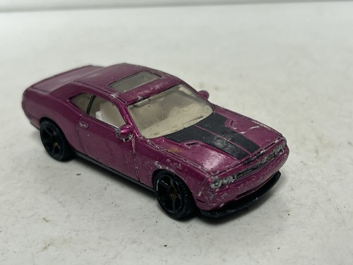 Matchbox dodge challenger - dodge,