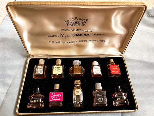 Vintage miniature perfume - miniature,