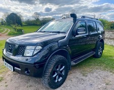 Nissan Pathfinder Adventura