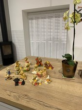 Royal Doulton Old Bear and Friends 14 x Figurines Jane Hissey