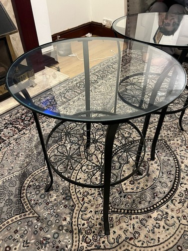 Glass side table round end - side,