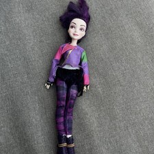 Disney Descendants 2 Isle Of The Lost Mal Doll Hasbro Used