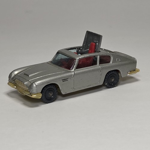 Vintage 1967 corgi - vintage,