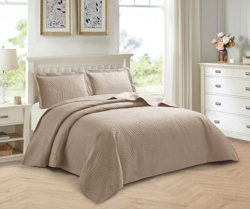 Piece embossed bedspread - 3,
