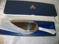 AYNSLEY BOXED CAKE / PIE SLICER