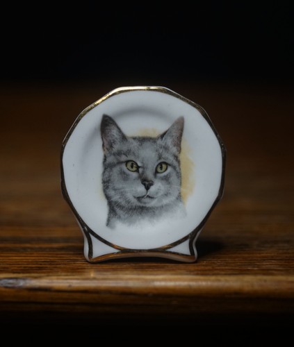 Mini bone china cat plate - mini,