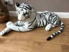 Large Tiger Giant Lying Soft