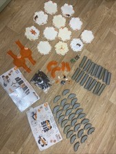 A Bundle of Hex Bug Nano Specimens, Habitat Hex Cells, Tracks, Doors, etc