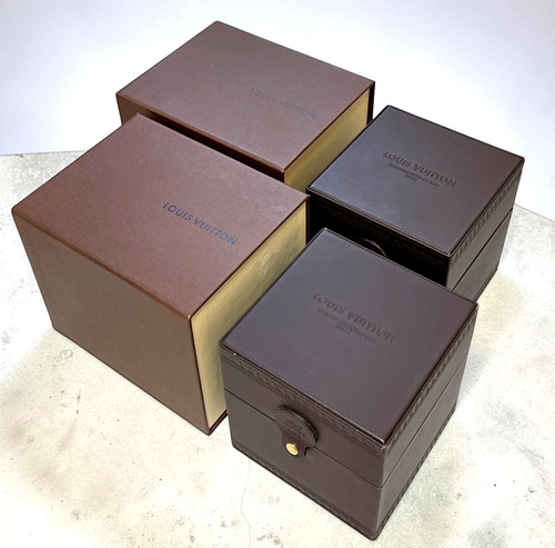 Louis vuitton watch - vuitton, box
