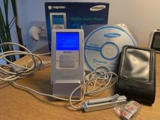 Samsung YH-920 Napster 20GB Digital Portable Audio Player MP3 - Silver Boxed
