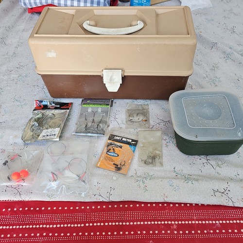 Vintage fishing tackle box - vintage,