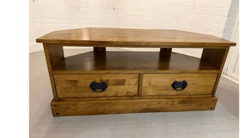 Laura ashley garrat - laura,