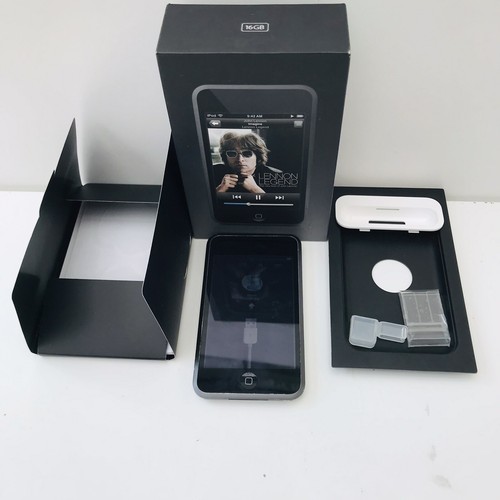 Apple ipod touch 1st - ipod,
