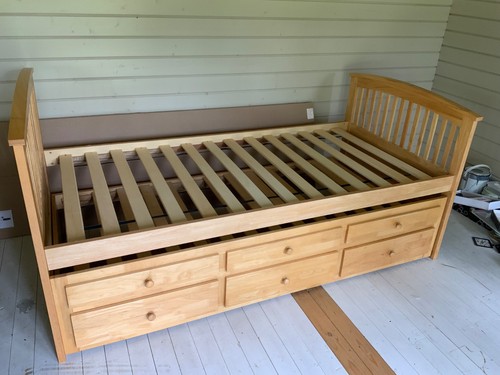Trundle single pine bed - single,