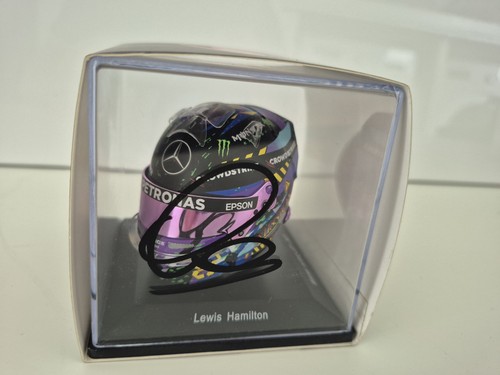 Lewis hamilton signed - f1,