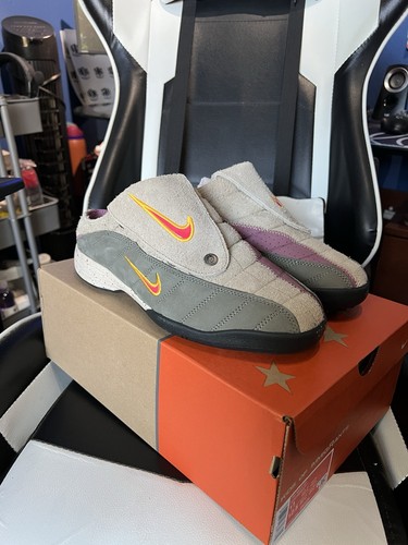 Nike kids immigrants t90 - of,