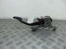 Renault Clio Clutch Pedal
