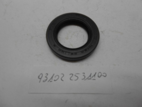 Seal rear wheel - seal,