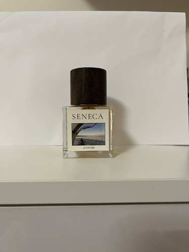 Jinx smells perfume seneca - jinx,