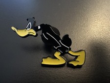 Daffy Duck Pin Badge Looney