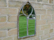 Metal Gothic Arch Garden
