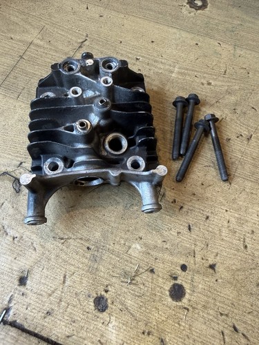 Cylinder head bolts briggs - -,