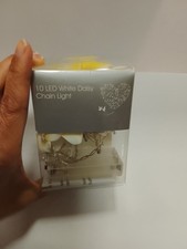 Used 10 Led White Dasisy Chain Light with Manual Still Works Great