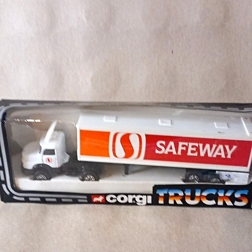 Corgi trucks safeway boxed - trucks,
