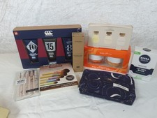 Joblot Of Ladies & Mens Body/Perfume Giftsets & Toiletries