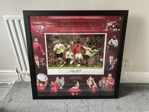 Ryan giggs signed framed - giggs, a2