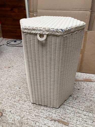 Hexagon woven laundry - laundry, box