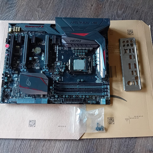 Asus rog maximus viii hero - asus,