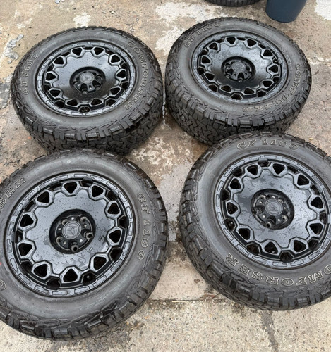 Black crow alloy wheels - black, 17”