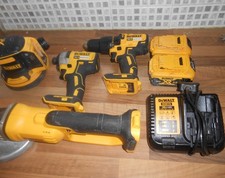 JOB LOT DEWALT