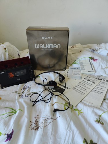 Sony walkman d6c cassette - walkman,