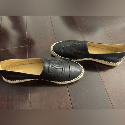 Chanel black leather - chanel,
