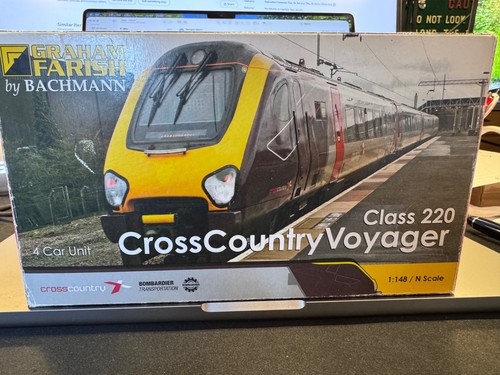 Graham farish class 220 - class, arriva