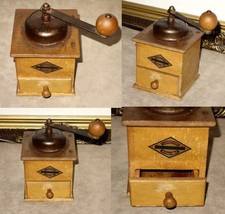 VINTAGE COFFEE GRINDER MOCHA