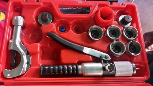 Pipe expander tool - pipe,