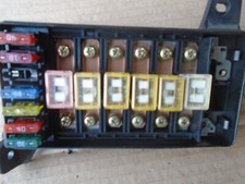 Land Rover Freelander 1.8Ltr Under Bonnet Main Engine Fuse Box YQE103040 (A4)