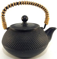 Japanese Cast Iron Tetsubin