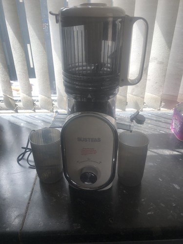 Susteas cold press juicer - cold,