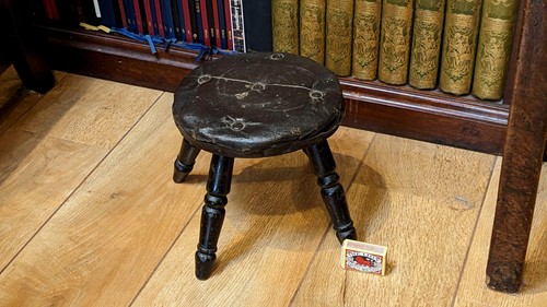Victorian country four leg - four,